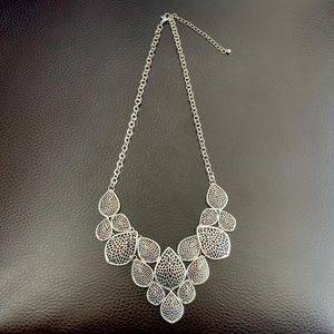 Silvertone trendy leaf necklace
